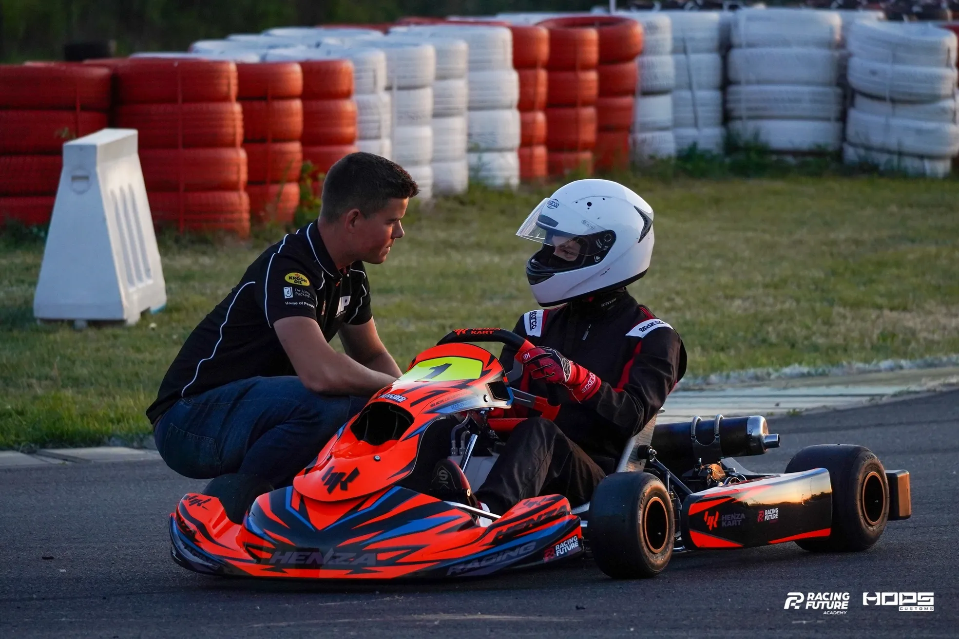 Motorsport to pasja, podróże, sesje coachingowe 
i wyjątkowe chwile.