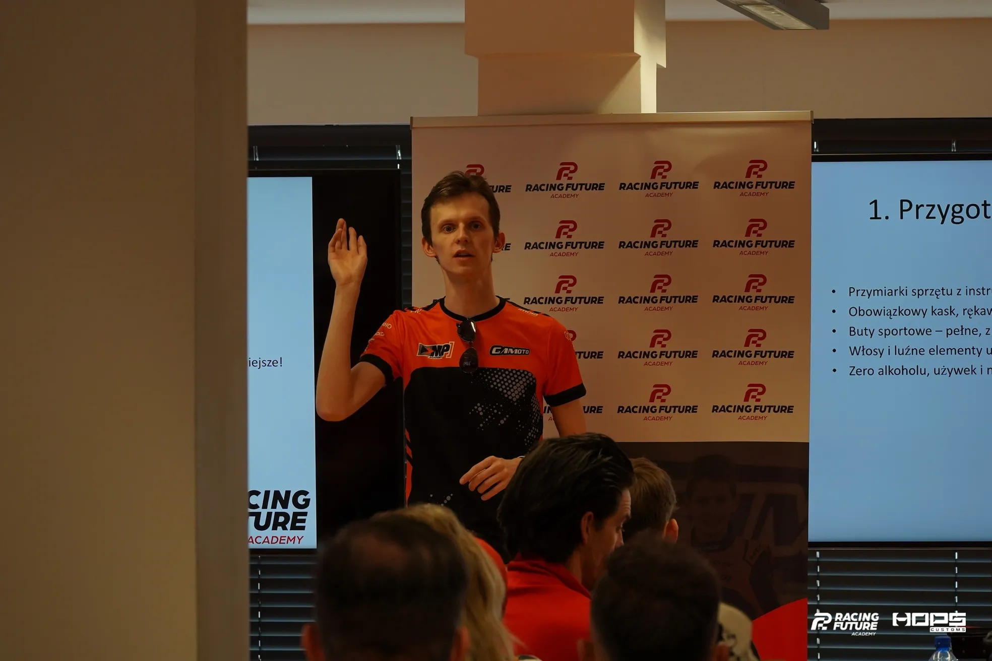 Motorsport to pasja, podróże, sesje coachingowe 
i wyjątkowe chwile.