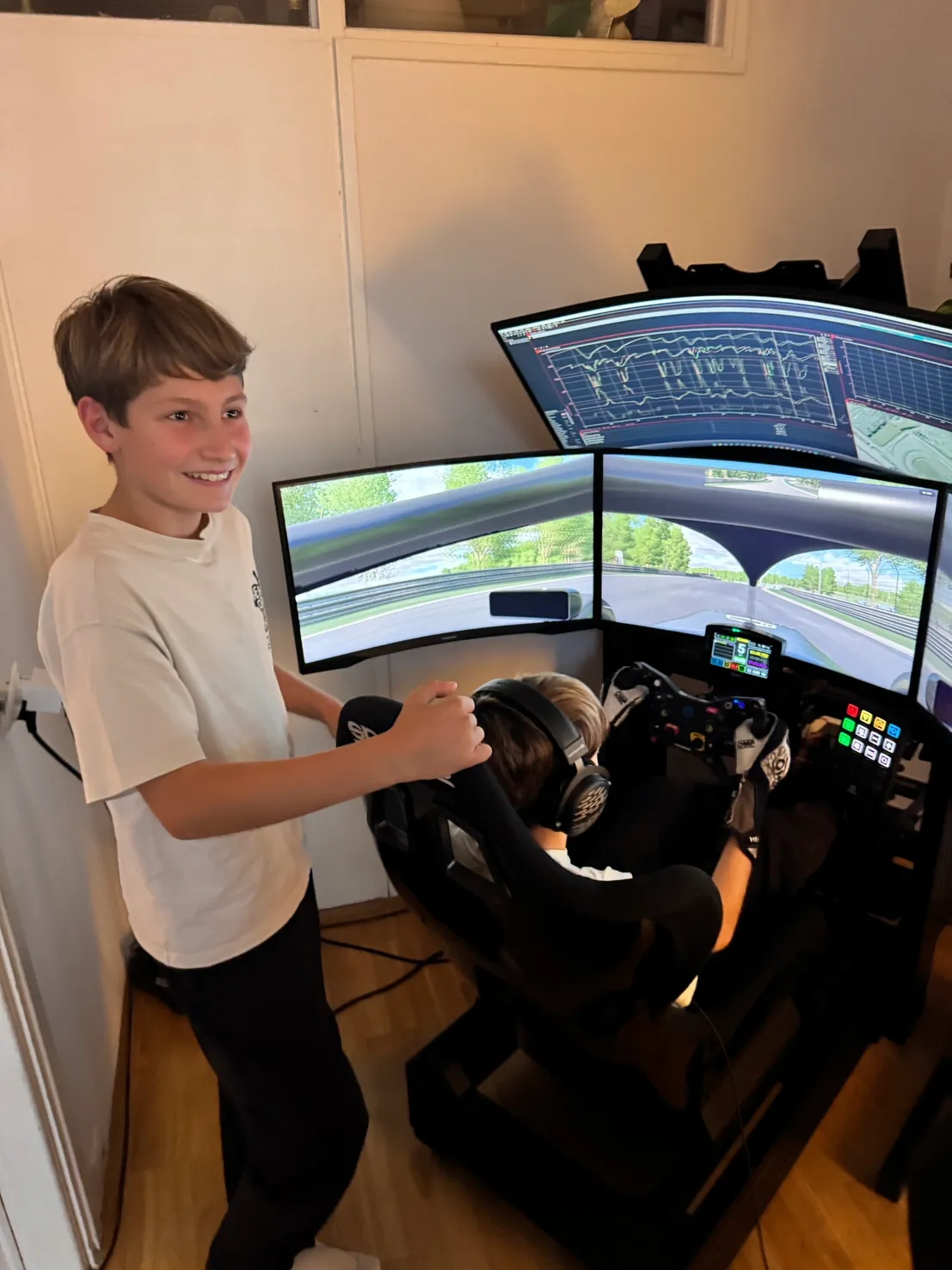 Miejsce dla Ciebie, aby doskonalić bezpieczną jazdę i umiejętności wyścigowe